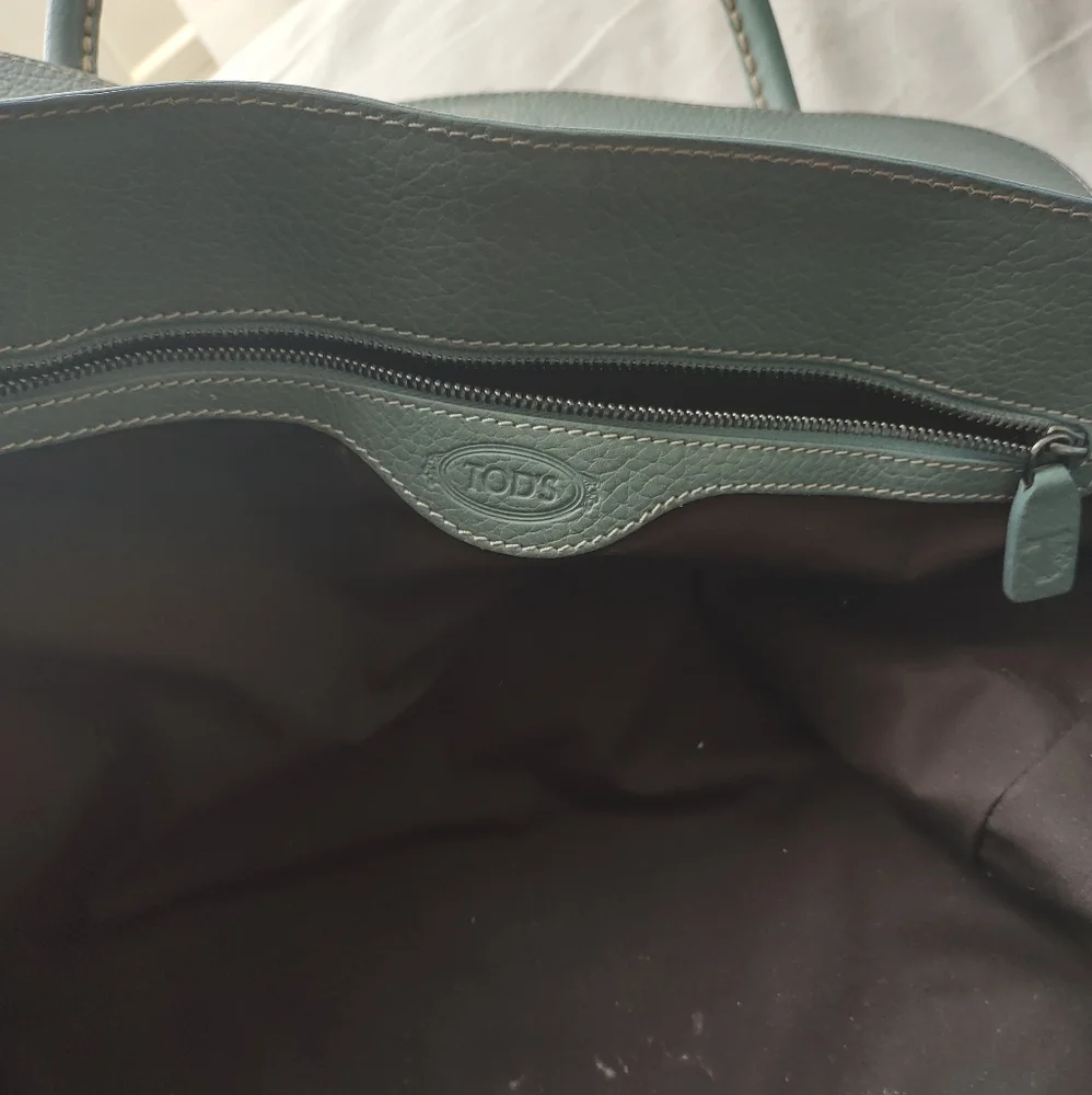 Tod's Handbag Purse Pebbled Leather Mint Green - Picture 6 of 8